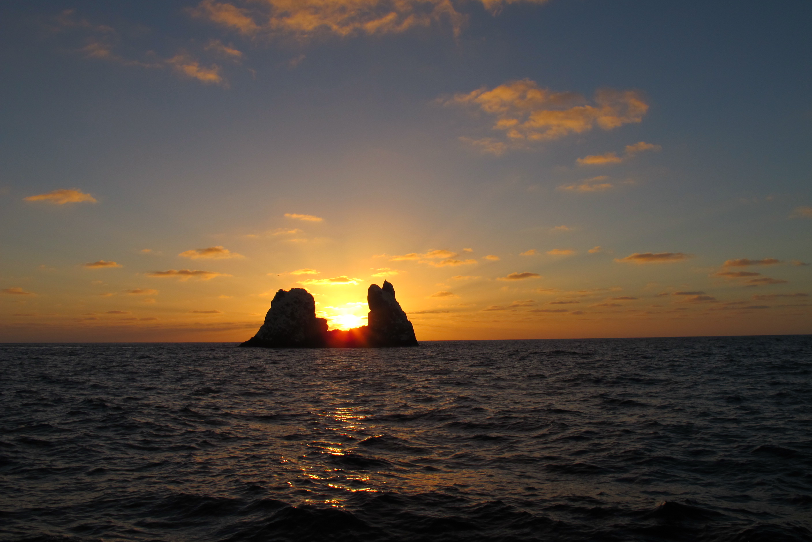 Roca Partida Tours