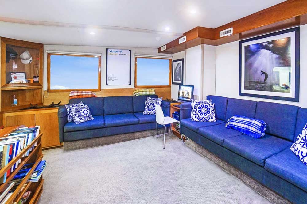 Nautilus Undersea Main Salon