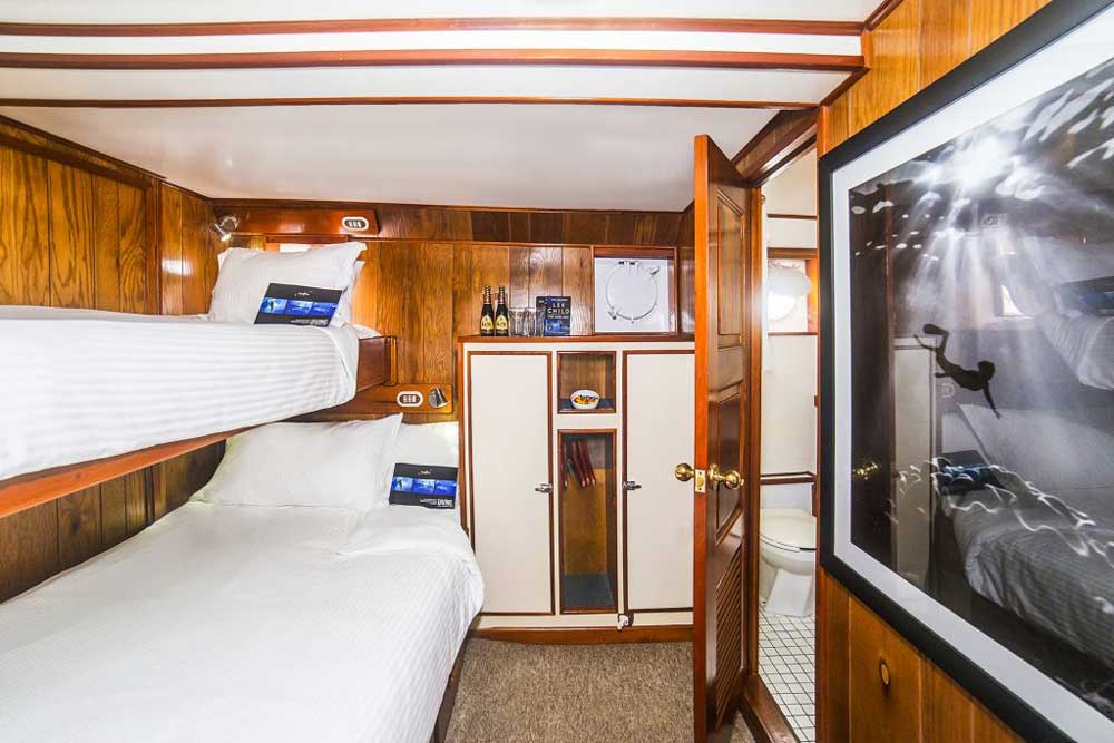 Nautilus Undersea Stateroom