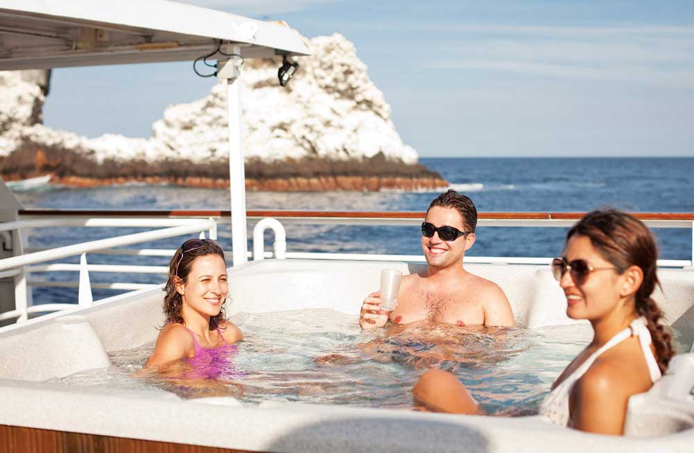 Hot tub on Explorer wheelhouse deck